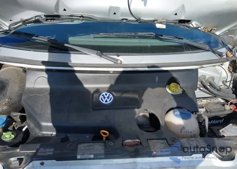 2002 Volkswagen Eurovan Gls из США, поврежденный, VIN WV2KB47032H057122